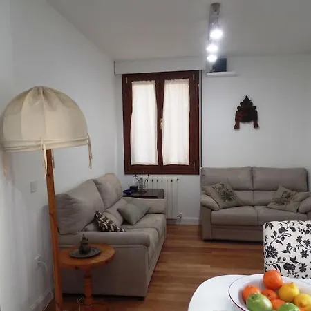 Antiguo A 10 Minutos Del Guggenheim Apartman